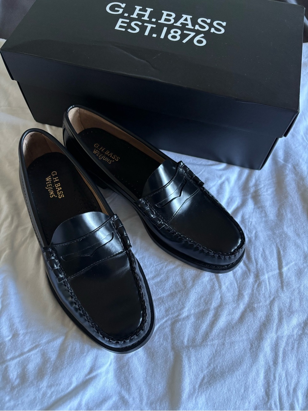 G.H Bass Weejuns Black Leather Penny Loafers for Men Size 7